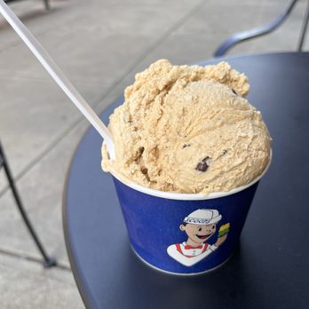 Scoops in Bloomfield - Graham central station and 2nd scoop pittsburgh pothole - Ice Cream & Frozen Yogurt Near Me - Pittsburgh, Pennsylvania Scoops in Bloomfield - Graham central station and 2nd scoop pittsburgh pothole - Ice Cream & Frozen Yogurt Near Me - Pittsburgh, Pennsylvania