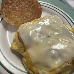 Blue Jay's - Egg sandwich with linguisa