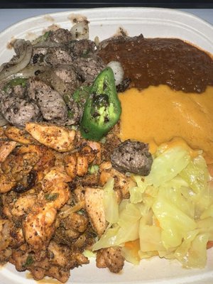 Makina Cafe on Governor's Island by null