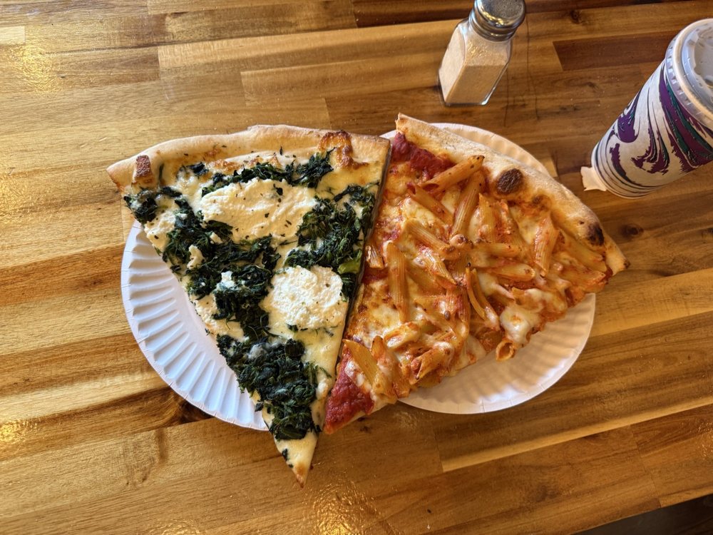 Angelo's Pizza Logo