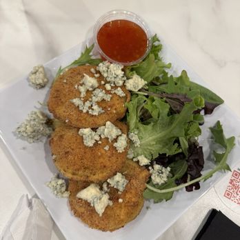 T's Brunch Bar - Fried Green Tomatoes - Breakfast & Brunch Near Me - Atlanta, Georgia