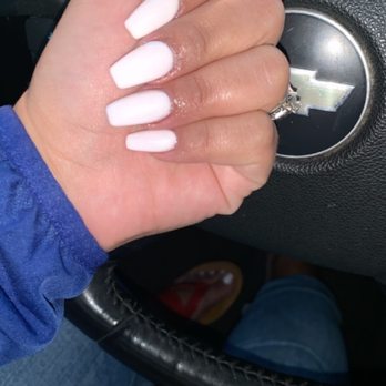 Pretty Nail Lounge - Nail Salons Near Me - Montebello, California Pretty Nail Lounge - Nail Salons Near Me - Montebello, California