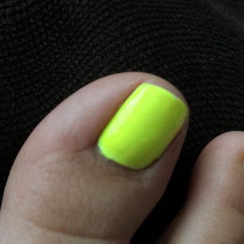 Diamond Nail Spa - Slightly uneven polish on my big toe - Waxing Near Me - Modesto, California Diamond Nail Spa - Slightly uneven polish on my big toe - Waxing Near Me - Modesto, California