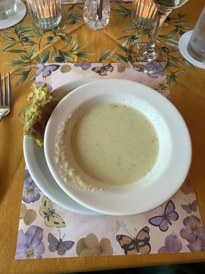 The Laurel Tree by null