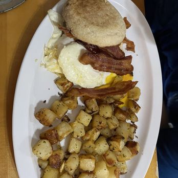 Squat N Gobble - Breakfast Sandwich- English Muffin with Bacon, Egg and Cheese. - Greek Near Me - Bluffton, South Carolina