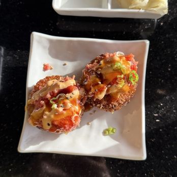 OHO Sushi Studio - Spicy Tuna Spicy Tuna on Crispy Rice - Sushi Bars Near Me - Long Beach, California OHO Sushi Studio - Spicy Tuna Spicy Tuna on Crispy Rice - Sushi Bars Near Me - Long Beach, California