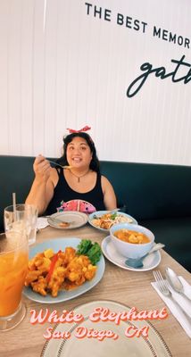 White Elephant Asian Kitchen by null