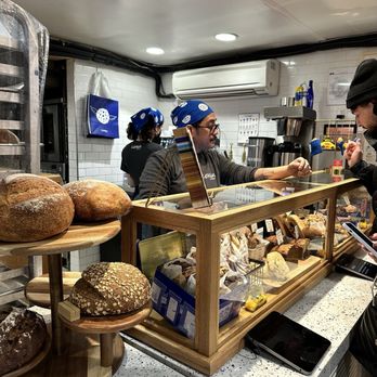 Levain Bakery - Bakeries Near Me - New York, New York Levain Bakery - Bakeries Near Me - New York, New York