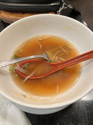 Pho Tan Vinh by null