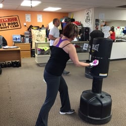 Warrior Fit Body Solution - Kristen rockin the bag Whoop whoop!!! @warriorfitboise