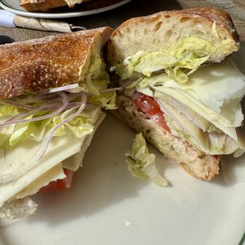 Hunnybee - Breakfast & Brunch Near Me - Vancouver, British Columbia