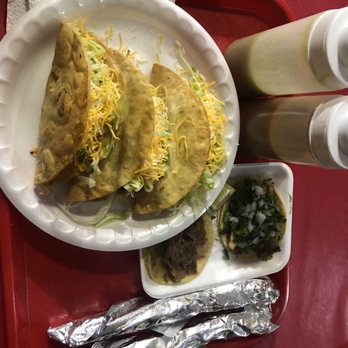 Ruby's Food Truck - Hard tacos and shredded beef street taco and chicken street taco with 2 churros - Food Trucks Near Me - Peoria, Arizona Ruby's Food Truck - Hard tacos and shredded beef street taco and chicken street taco with 2 churros - Food Trucks Near Me - Peoria, Arizona