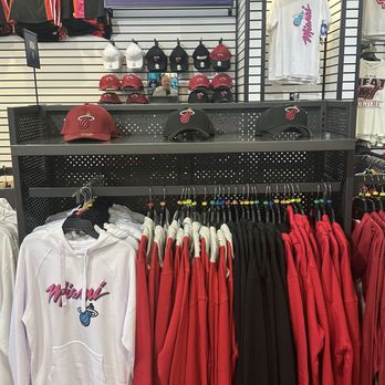 Fan Outfitters - Sports Wear Near Me - Davie, Florida