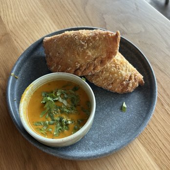 Palette 22 - CURRY CHICKEN EMPANADAS - Bars Near Me - Arlington, Virginia Palette 22 - CURRY CHICKEN EMPANADAS - Bars Near Me - Arlington, Virginia