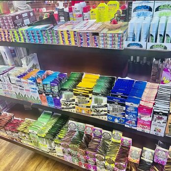 Macon Vapor - Cigars - Vape Shops Near Me - Macon, Missouri