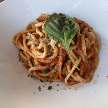 Mi Piace - Bucatini Pomodoro - Italian Near Me - Pasadena, California Mi Piace - Bucatini Pomodoro - Italian Near Me - Pasadena, California