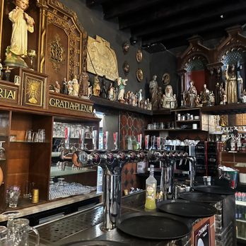 Elfde Gebod - Gastropubs Near Me - Antwerp, VAN Elfde Gebod - Gastropubs Near Me - Antwerp, VAN