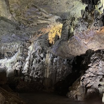Echo Dell Indian Echo Caverns - Landmarks & Historical Buildings Near Me - Hummelstown, Pennsylvania