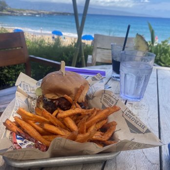 Burger Shack - Beach House Burger  #bhamfoodguy - Burgers Near Me - Kapalua, Hawaii