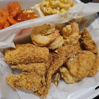 Doll's Kitchen - Fish and shrimps with corn bread. Sides -Mac n cheese and yams - Soul Food Near Me - Fresno, California Doll's Kitchen - Fish and shrimps with corn bread. Sides -Mac n cheese and yams - Soul Food Near Me - Fresno, California