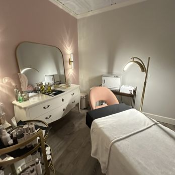 The Iridescent - Estheticians Near Me - Walnut Creek, California The Iridescent - Estheticians Near Me - Walnut Creek, California