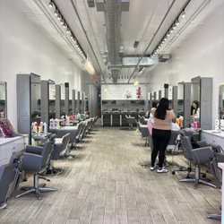 Blo Me Away Blow Dry Bar