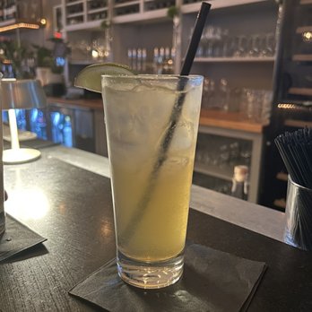 Joon Bar & Kitchen - Joon Margarita - Wine Bars Near Me - Provincetown, Massachusetts