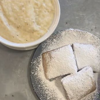 Roux Diner - Plain Grits and Beignets - Breakfast & Brunch Near Me - Chicago, Illinois Roux Diner - Plain Grits and Beignets - Breakfast & Brunch Near Me - Chicago, Illinois