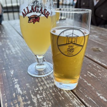 302 Wheaton - Allagash White and a lemonade shandy from a Chicago brewery - Burgers Near Me - Wheaton, Illinois 302 Wheaton - Allagash White and a lemonade shandy from a Chicago brewery - Burgers Near Me - Wheaton, Illinois