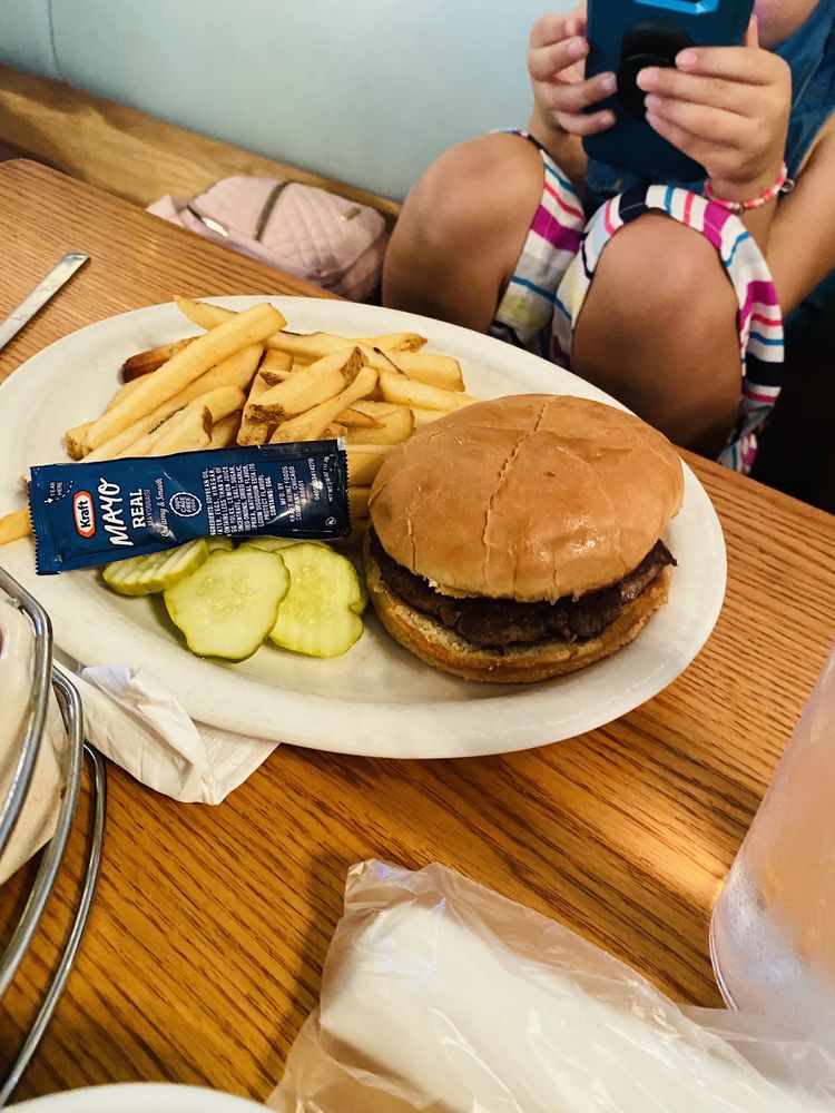 BELGIAN WAFFLE & PANCAKE HOUSE Updated June 2024 108 Photos & 234