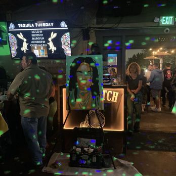 Hopscotch Tavern - Music + Art - Bars Near Me - Fullerton, California