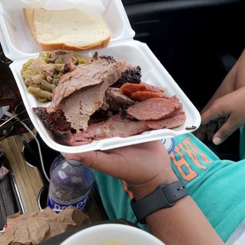 Triple J's Smokehouse - Triple J Special w/ their green beans - Barbeque Near Me - Houston, Texas