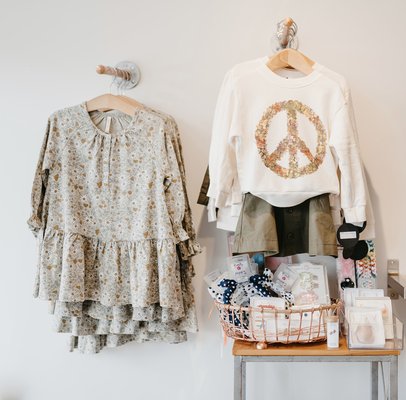 The Merry Lion by null