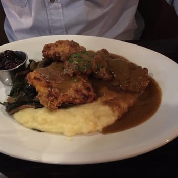 Portside Tavern - Chicken thigh entree - American Near Me - Hyannis, Massachusetts Portside Tavern - Chicken thigh entree - American Near Me - Hyannis, Massachusetts