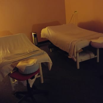 Zen Day Spa - Couples room - Massage Near Me - Berkeley, California Zen Day Spa - Couples room - Massage Near Me - Berkeley, California