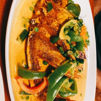 Thai Thani - Whole Red Snapper Dinner - Thai Near Me - Orlando, Florida