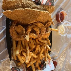 Red Claws Crab Shack - Shrimp & Catfish Dinner