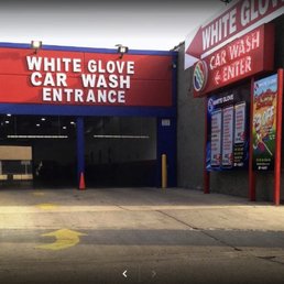 Exterior photo of White Glove Carwash - Chicago, Illinois Exterior photo of White Glove Carwash - Chicago, Illinois