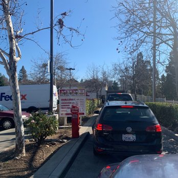 In-N-Out Burger - Almost done here... fastest drive thru EVER - Burgers Near Me - Auburn, California In-N-Out Burger - Almost done here... fastest drive thru EVER - Burgers Near Me - Auburn, California