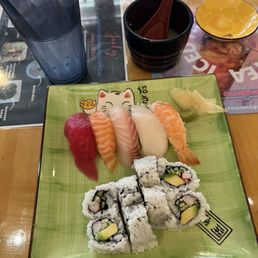 Sushi lunch special Sushi lunch special