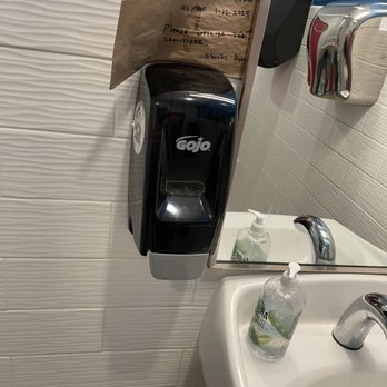 Sharks Burger - Sign showing that the sink is broken- and not been repaired in 2 months. - Burgers Near Me - Leander, Texas Sharks Burger - Sign showing that the sink is broken- and not been repaired in 2 months. - Burgers Near Me - Leander, Texas