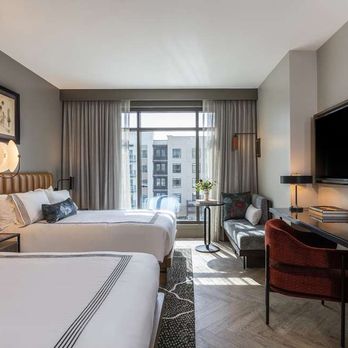 Thompson Savannah - Guest Room - Hotels Near Me - Savannah, Georgia Thompson Savannah - Guest Room - Hotels Near Me - Savannah, Georgia