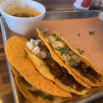 Caldwell County Mexi-Q - Brisket birria taco - Barbeque Near Me - Gilbert, Arizona