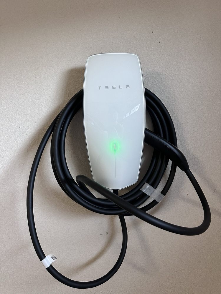 Slide of Beristain Electric