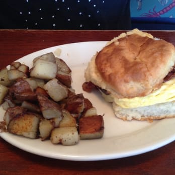 The Milbridge House Restaurant - Breakfast sandwich with home fries. - Breakfast & Brunch Near Me - Milbridge, Maine