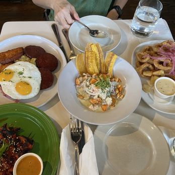 Mojo - Chicken skewers, Tres Golpes,  Peruvian ceviche, Fried Calamari - Latin American Near Me - Forest Hills, New York