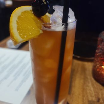 Cadence Cellars Speakeasy - Singapore Sling - Speakeasies Near Me - Pittsburgh, Pennsylvania