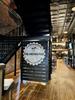 Avenue Pub - Tuscaloosa, 2230 University Blvd, Tuscaloosa, AL 35401, US - MapQuest