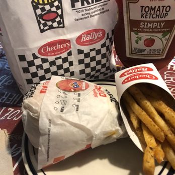 Rally's - Gotta have the ketchup - Burgers Near Me - Clovis, California