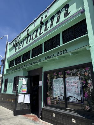 Verbatim Books by null